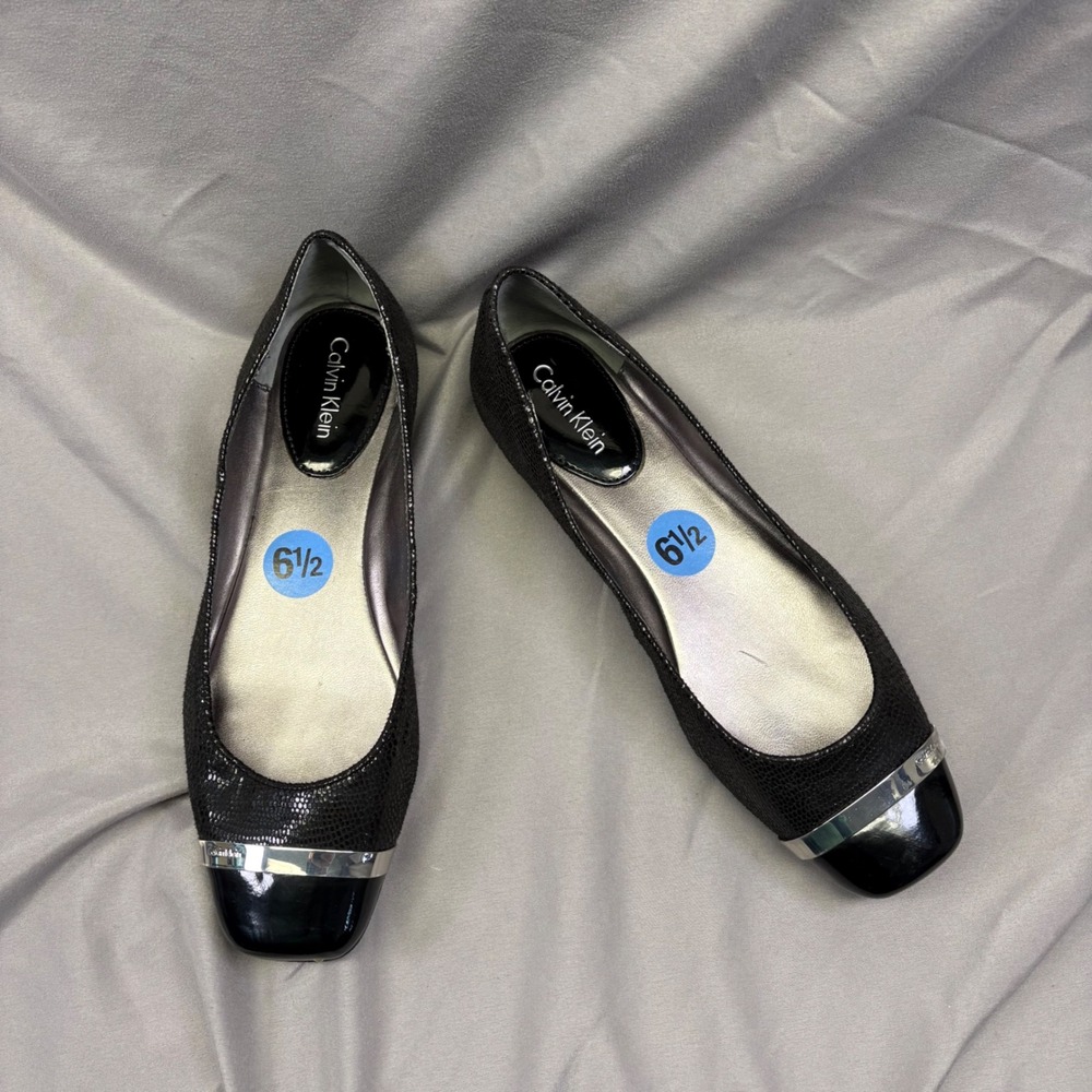 Calvin Klein Black Snakeskin Embossed Patent Cap Toe Ballet Flats Square Toe 6.5